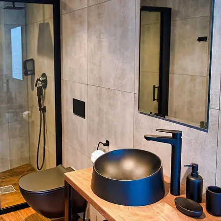 Sinatra Cigar House 公寓 班斯卡-比斯特里察