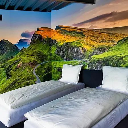 Sinatra Cigar House Апартаменты *