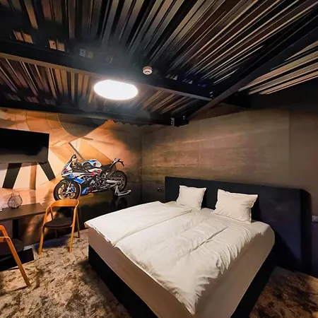 Sinatra Cigar House Банска-Бистрица